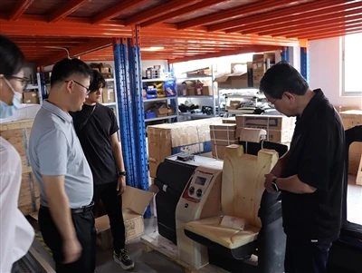 Xiamen Kench og Toyota Alphard-forhandlerens store samarbejde